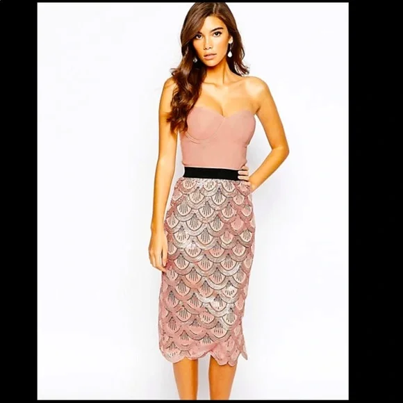 strapless open back dress Pink scalloped neckline embroidered dress – PILLAR